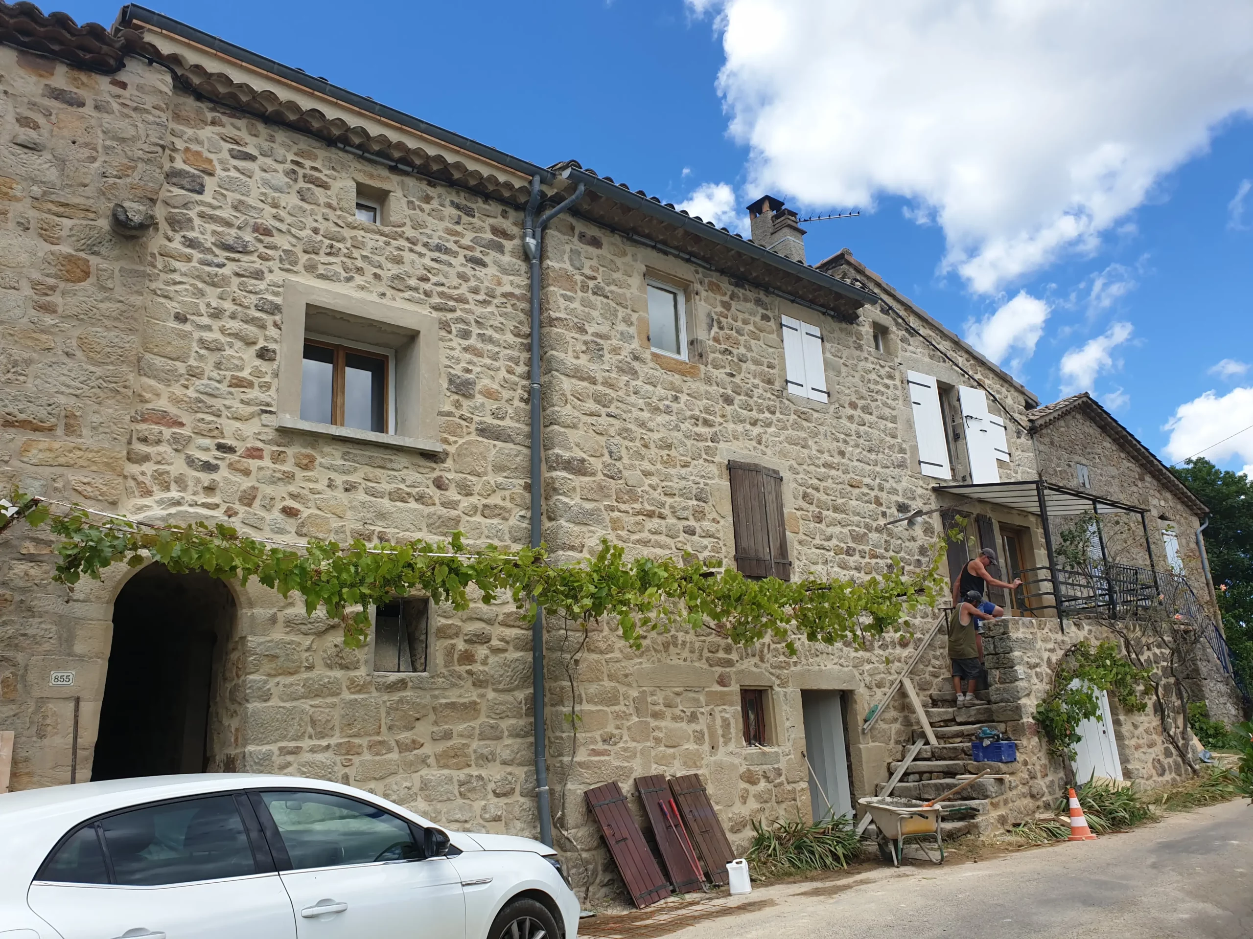 Travaux de rénovation de façades en Ardèche, Chazal Maçonnerie