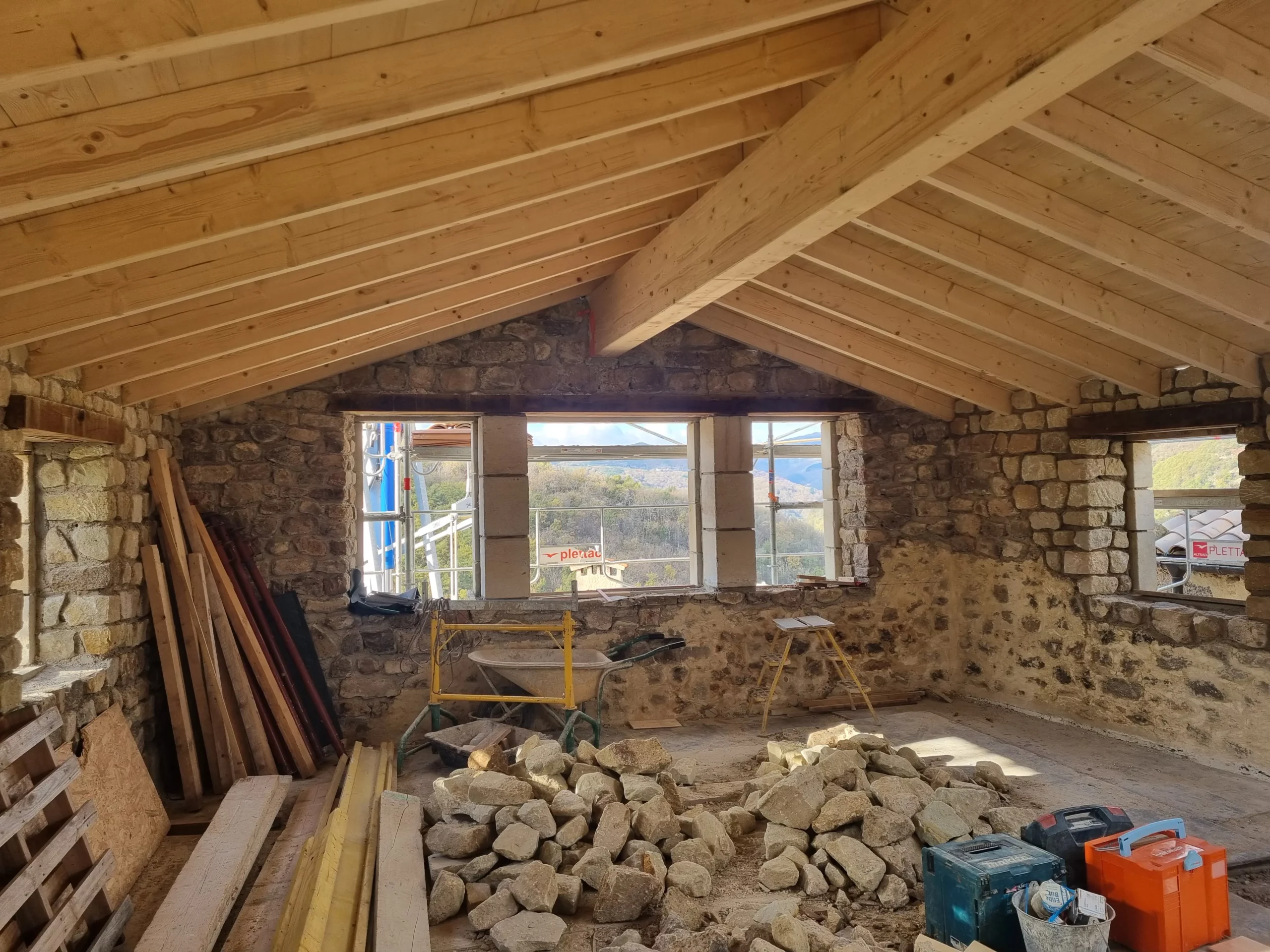 Travaux de rénovation, réhabilitation en Ardèche, Chazal Maçonnerie