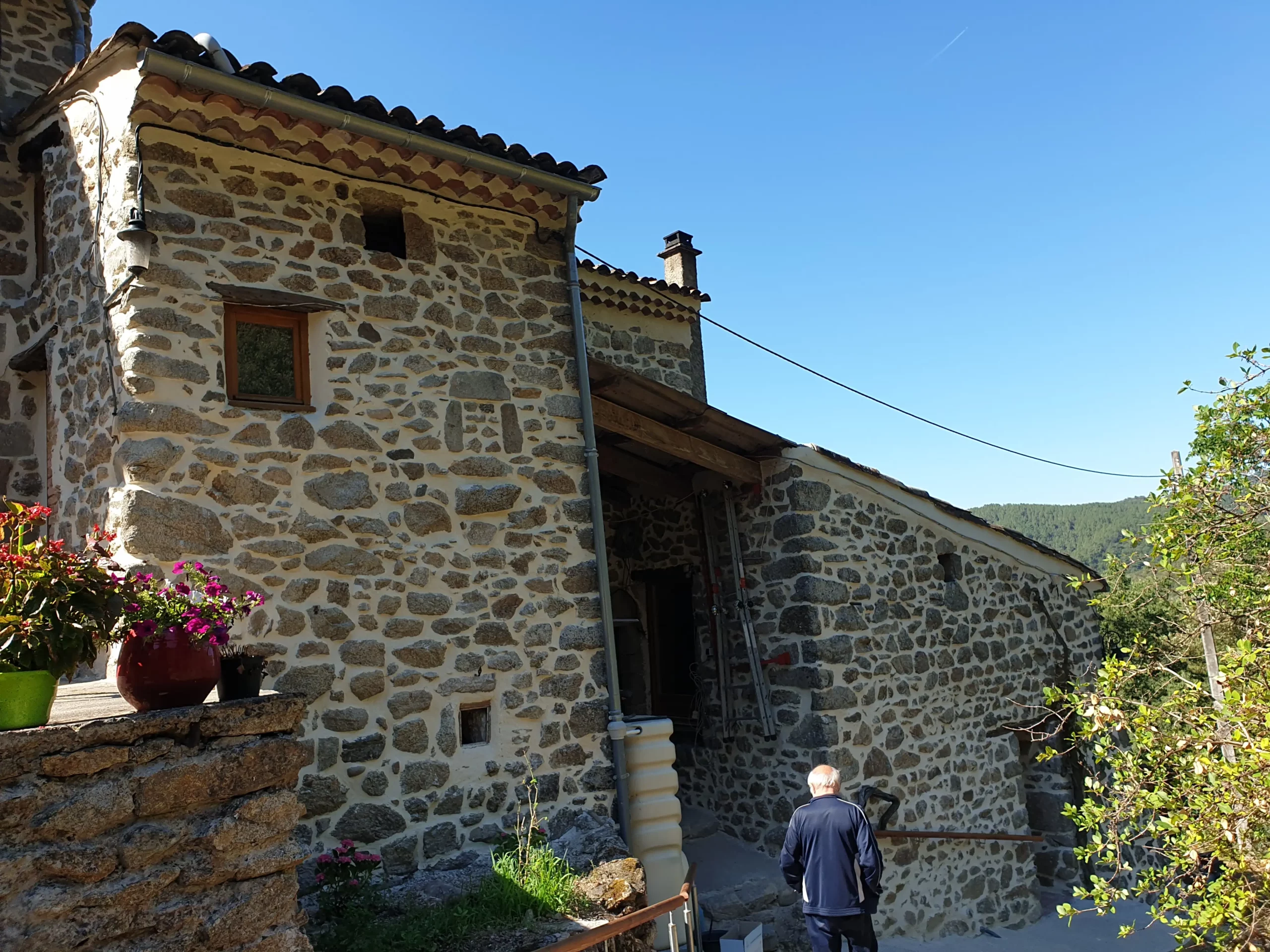 Travaux de rénovation de façades en Ardèche, Chazal Maçonnerie