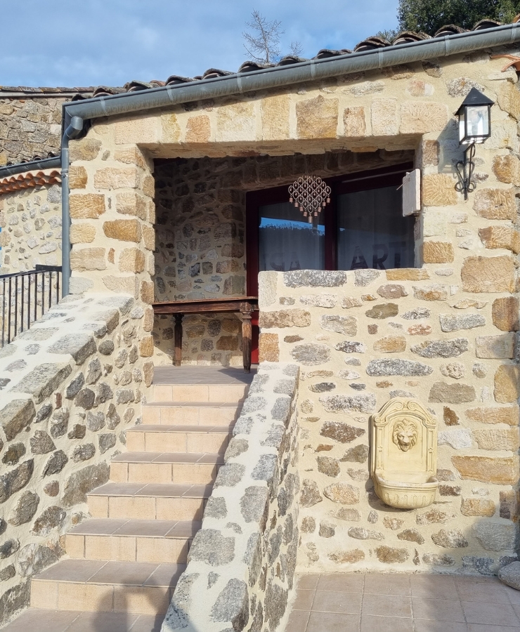 Travaux de rénovation de façades en Ardèche, Chazal Maçonnerie